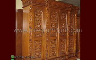 Lemari Pakaian Ukir Gebyok