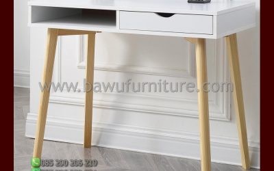 Meja Belajar Kayu Minimalis