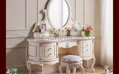 Meja Rias Ukir Mewah Model Italia