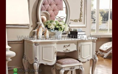 Meja Rias Ukir Putih Italia Mewah