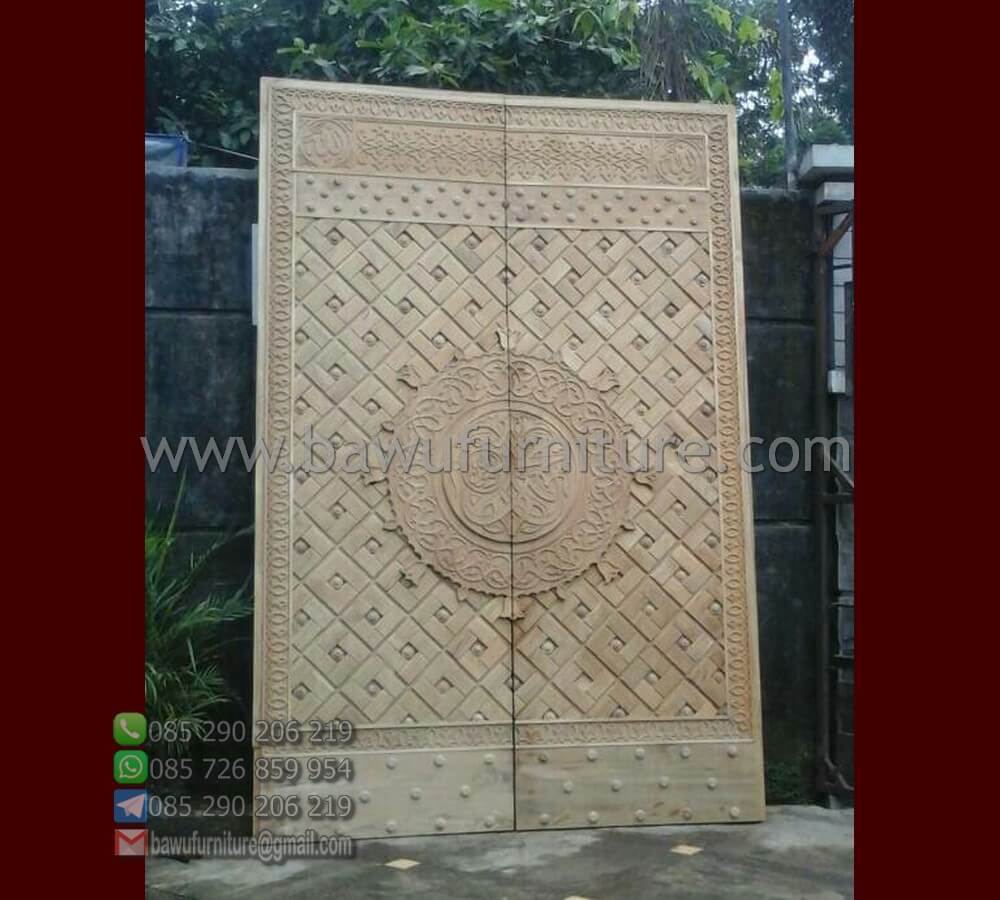 Mentahan Pintu Masjid Nabawi Dari Jati