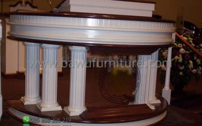 Mimbar Gereja Eropa Model Minimalis Klasik