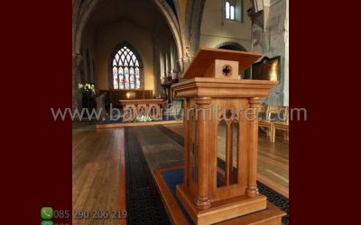 Mimbar Gereja Jati Klasik Model Minimalis Terbaru