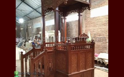 Mimbar Masjid Mewah Dari Jati Untuk Khutbah Jumat