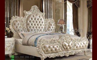Tempat Tidur Ukir Mewah Model Klasik Jok Jepara
