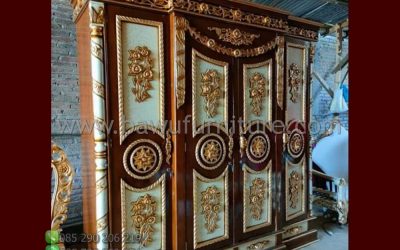 Lemari Pakaian Gong Dari Kayu Jati Karya Ukir Jepara