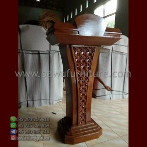 Podium Jati Surakarta