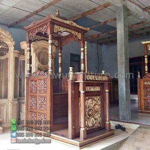 Mimbar Masjid Kendal