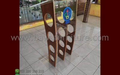 Podium Akrilik Mojokerto Model Minimalis Modern