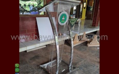 Podium Minimalis SMK N 12 Malang Model Terbaru