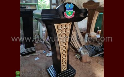 Podium Pidato Kabupaten Garut Model Minimalis Jati