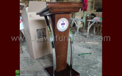 Podium Gereja GKII Model Minimalis Dari Jati & Stainless