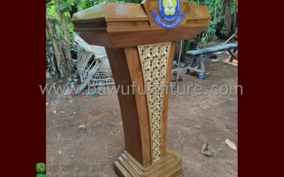 Podium Minimalis Jati Yayasan UKI Jakarta
