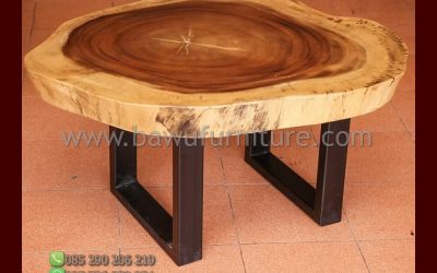 Meja Kopi Trembesi Kaki Besi Model Terbaru Jepara