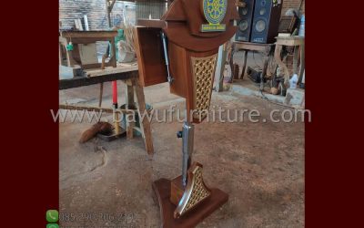 Podium Minimalis Universitas Udayana Jati & Hidrolik