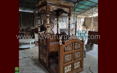 Gambar Mimbar Jati Jepara Model Ukiran Atap Kubah