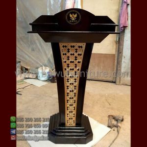 Podium Pidato DKPP