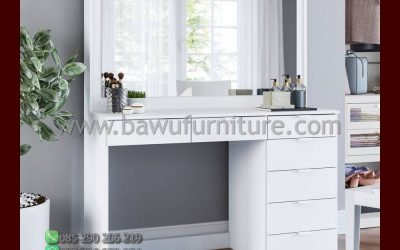 Meja Rias Warna Putih Model Minimalis Terbaru Jepara