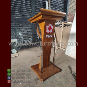 Podium Pidato PMI