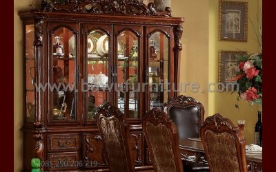 Lemari Pajangan Jati Model Ukiran Klasik Mewah Jepara