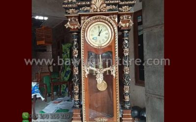 Lemari Jam Jati Model Ukir Jepara