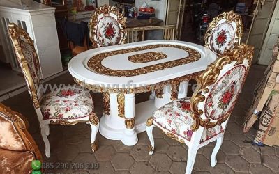 Meja Makan Salina 4 Kursi Dari Kayu Jati