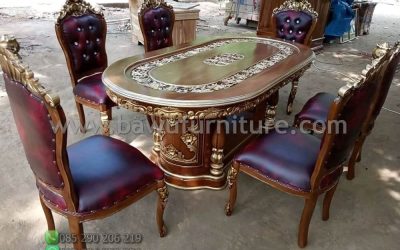 Meja Makan Salina Kayu Jati Karya Jepara