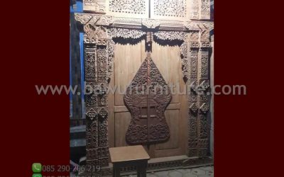 Mentahan Pintu Gebyok Dari Kayu Jati