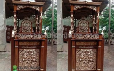 Mimbar Masjid Al Halim Dari Kayu Jati