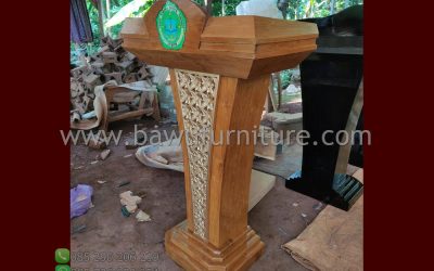 Podium Pidato Ponpes Hidayatul Mubtadiin