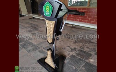 Podium IAI Hasanuddin Pare Kediri Minimalis