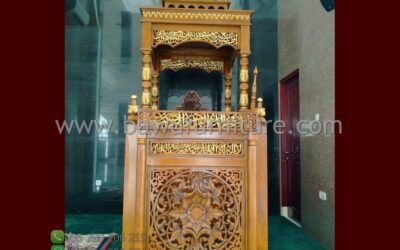 Mimbar Masjid Agung Sunan Ampel Model Atap Kubah