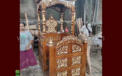 Mimbar Masjid Jami Al Furqon Model Atap Kubah
