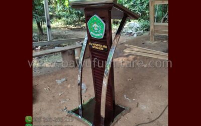 Podium Pidato MTS Taufiqiyatul Asnah Kepung Kediri