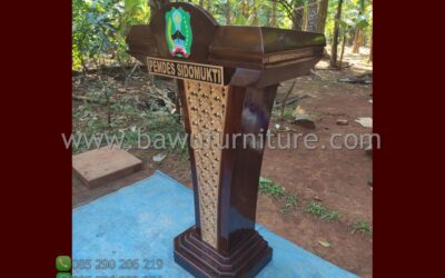 Podium Pidato Pemdes Sidomukti Dari Kayu Jati