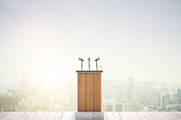 Podium Pidato Ideal untuk Ruang Pidato, Tips untuk Meningkatkan Kualitas Bicara Anda