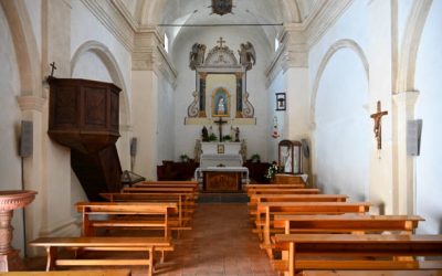 11 Filosofi di Balik Desain Mimbar Gereja yang Bermakna