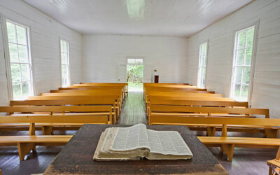 3 Alasan Pentingnya Memilih Mimbar Gereja Berkualitas Tinggi