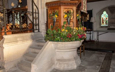 4 Tren Desain Mimbar Gereja di Tahun 2025 yang Perlu Anda Ketahui