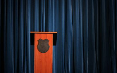 Desain Podium Pidato yang Membuat Setiap Presentasi Menjadi Tak Terlupakan