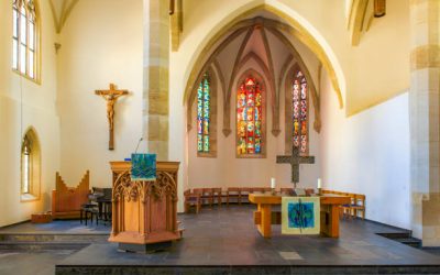 Kelebihan Mimbar Gereja Minimalis Modern